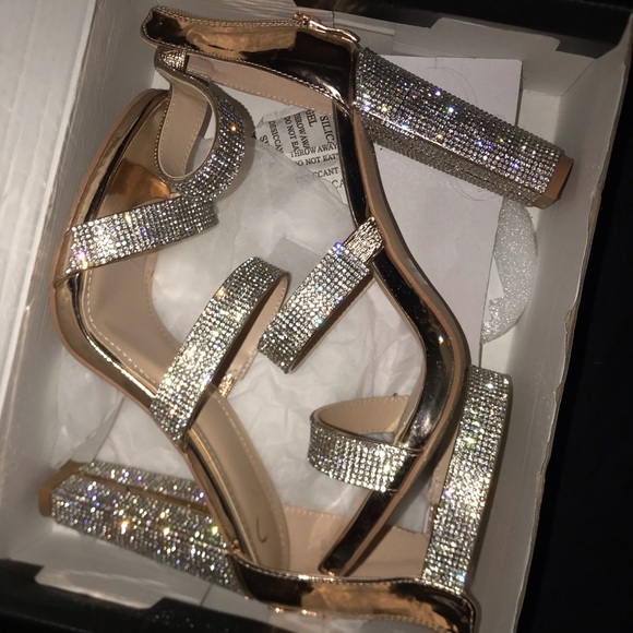 Shoes - Size 9 heels